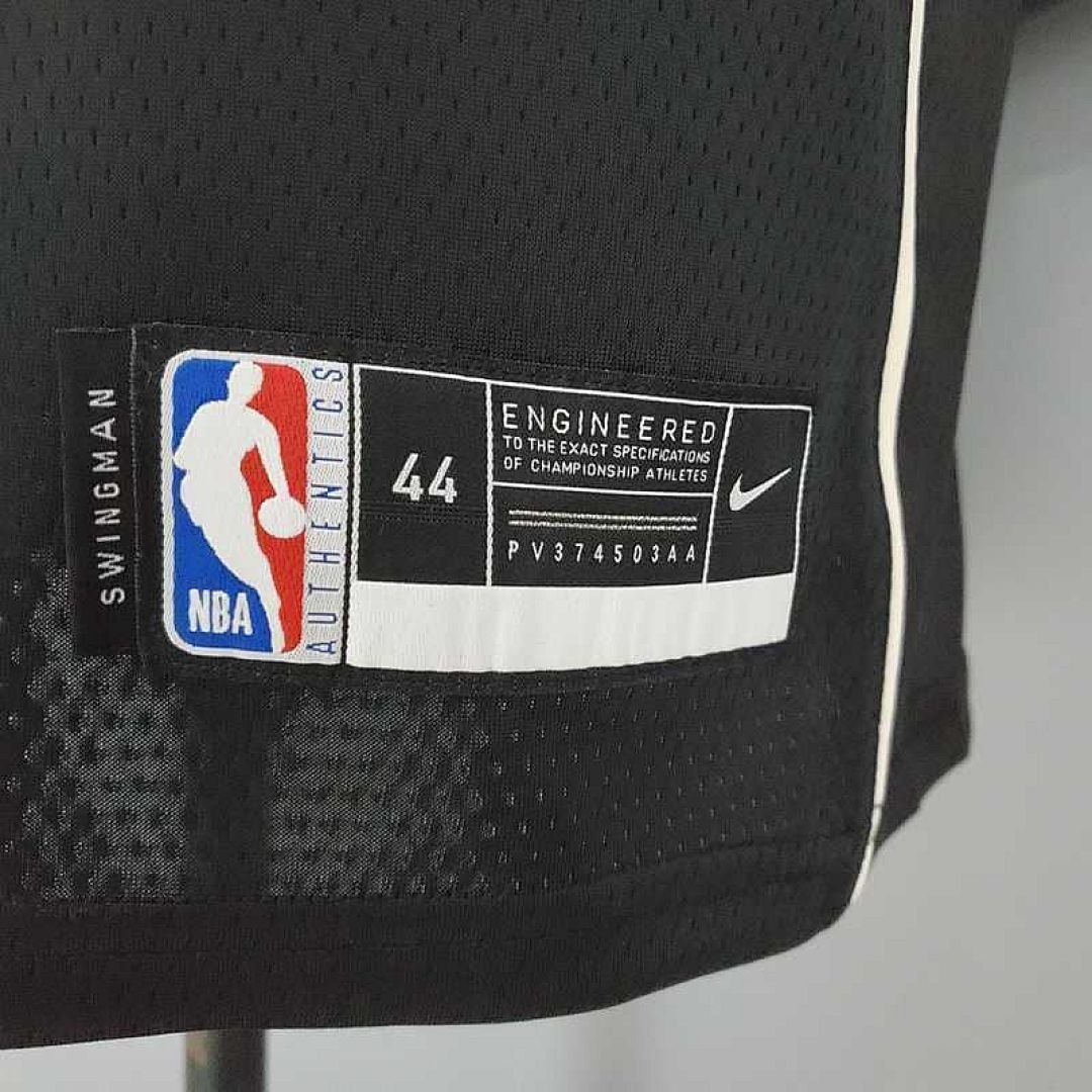 MIDDLETON#22 Bucks Black 7