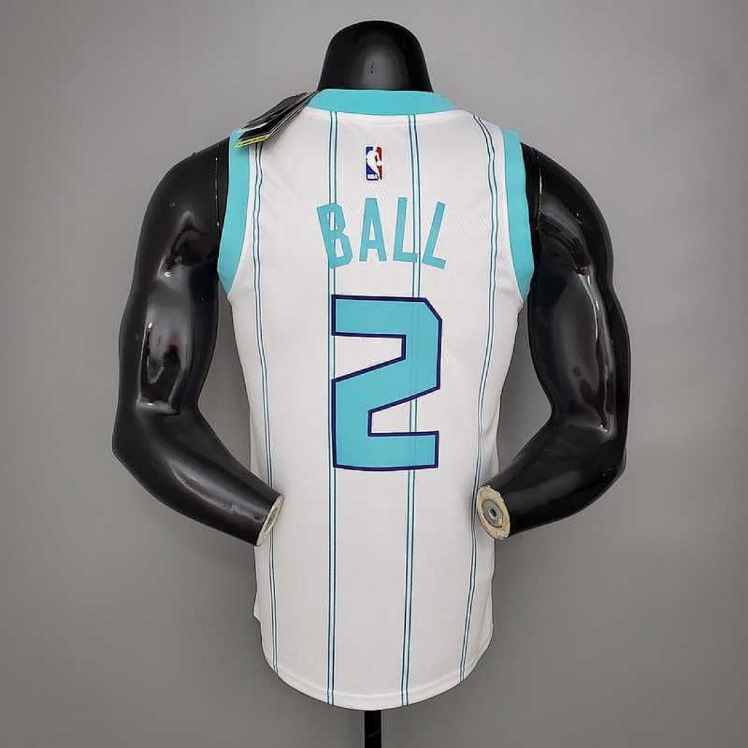 New Hornets BALL#2 White 6