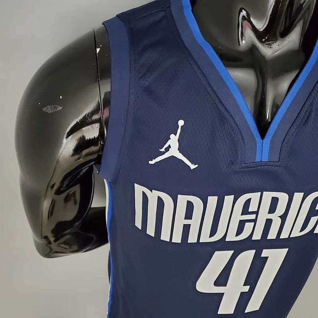 NOWITZKI#41 Lone Ranger JORDAN Theme Limited Edition 9