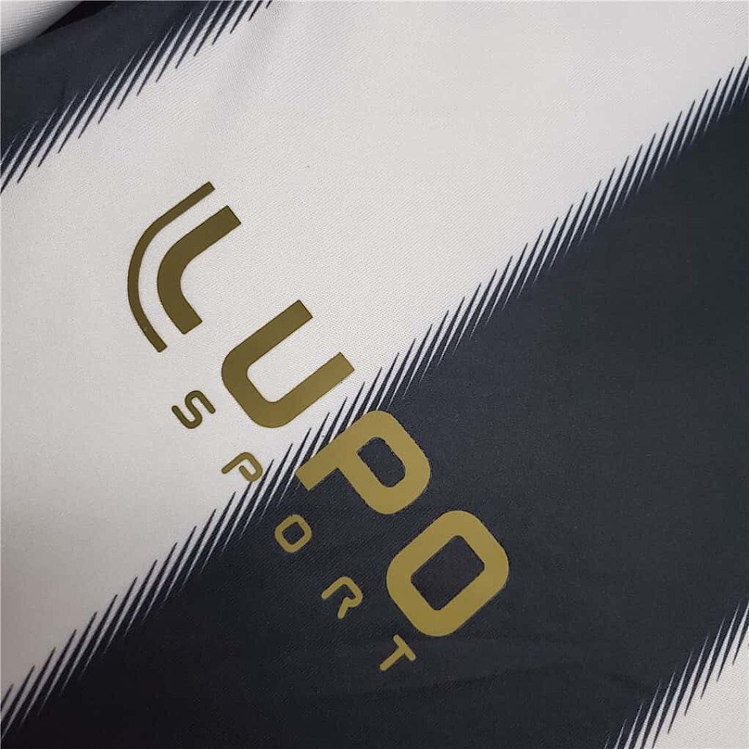 13-14 Atletico Mineiro home 7