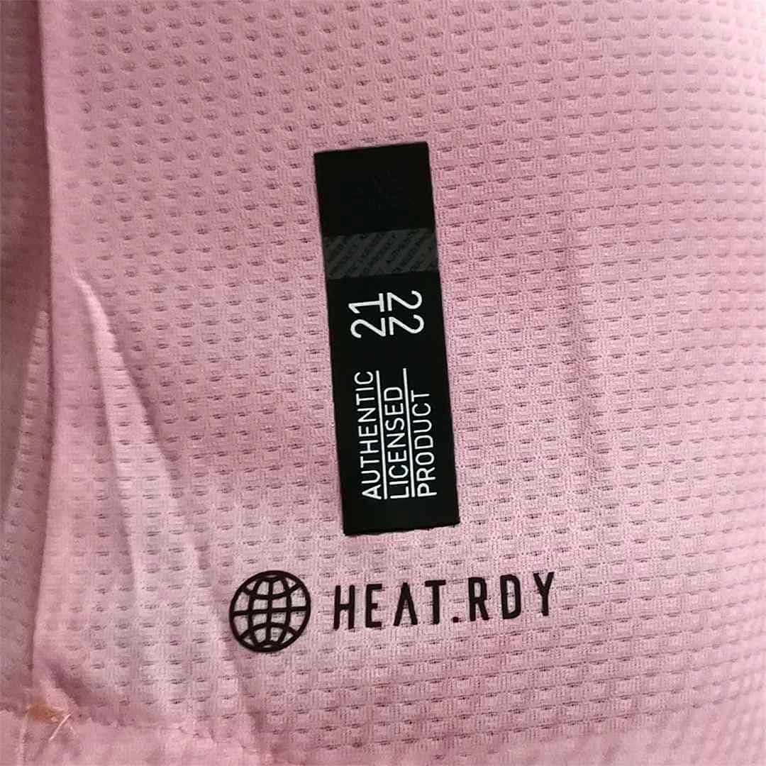 22-23 Real Madrid Y3 dition pink player version 7