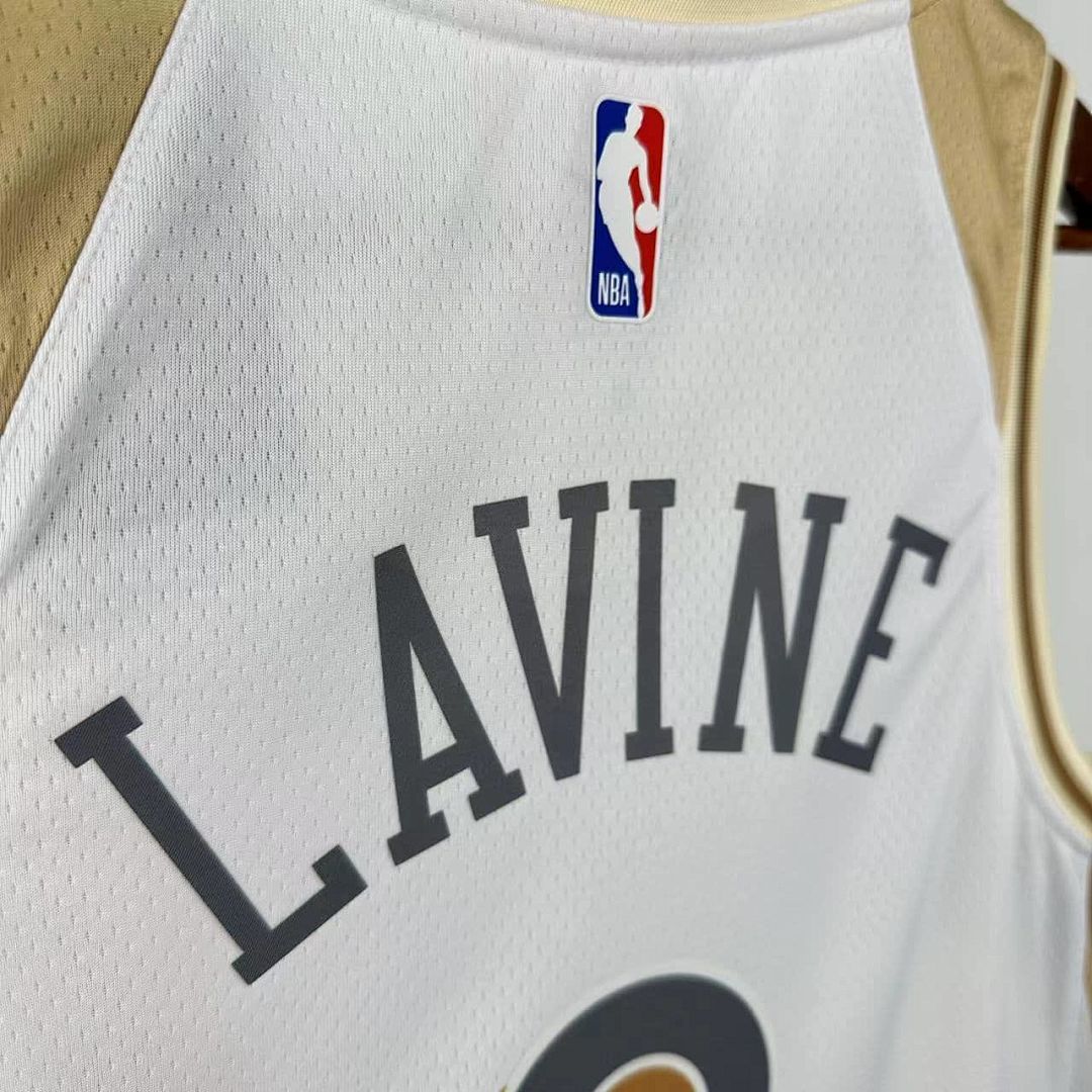 2025 Chicago Bulls Lavine #8 City Edition NBA Jersey 4
