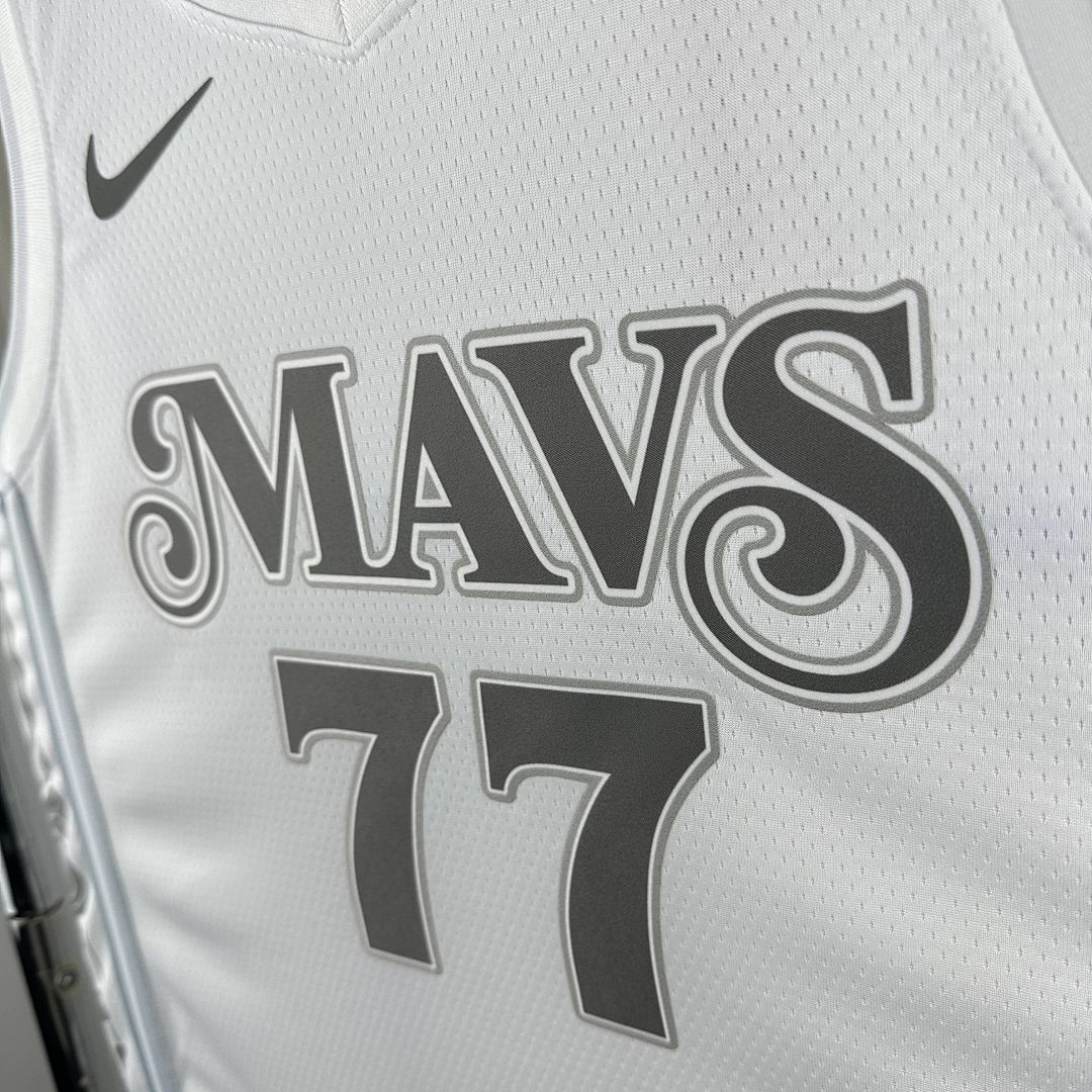 2025 Dallas Mavericks Dončić #77 City Edition NBA Jersey 8