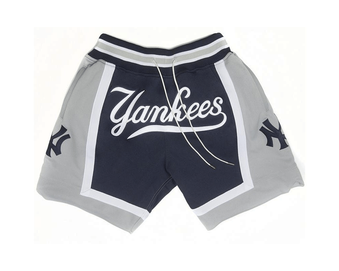 MLB Shorts 32