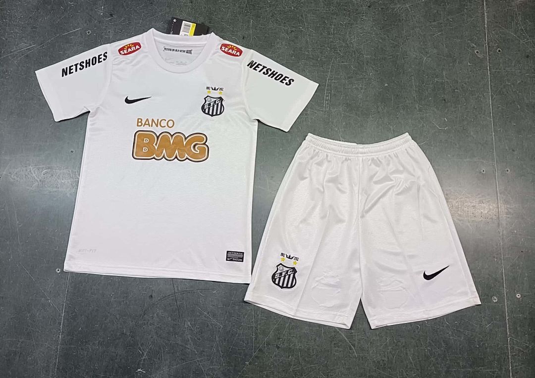 12-13 Santos Home Retro Kids Kit Size16-28 11