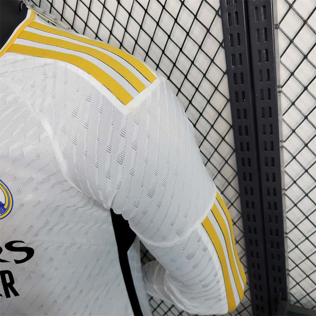 23-24 Real Madrid home player version Long Sleeve 4