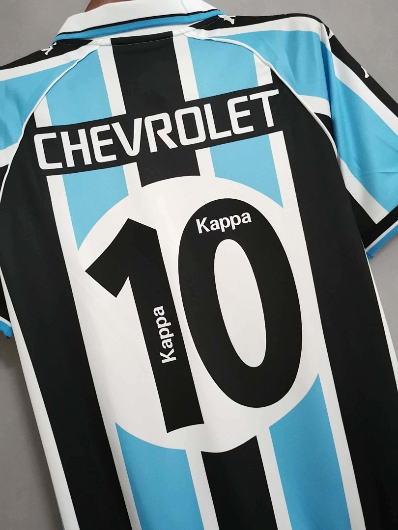 00-01 Gremio home 10