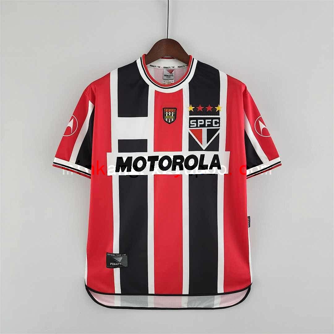 2000 Sao Paulo away
