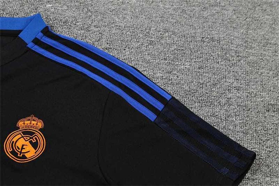 Real Madrid Polo black with yellow-logo 21