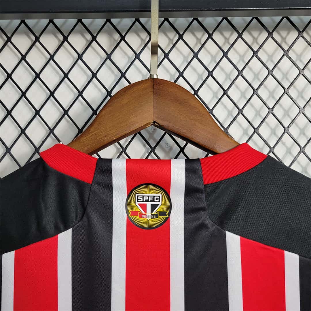 23-24 Women's Sao Paulo away 6