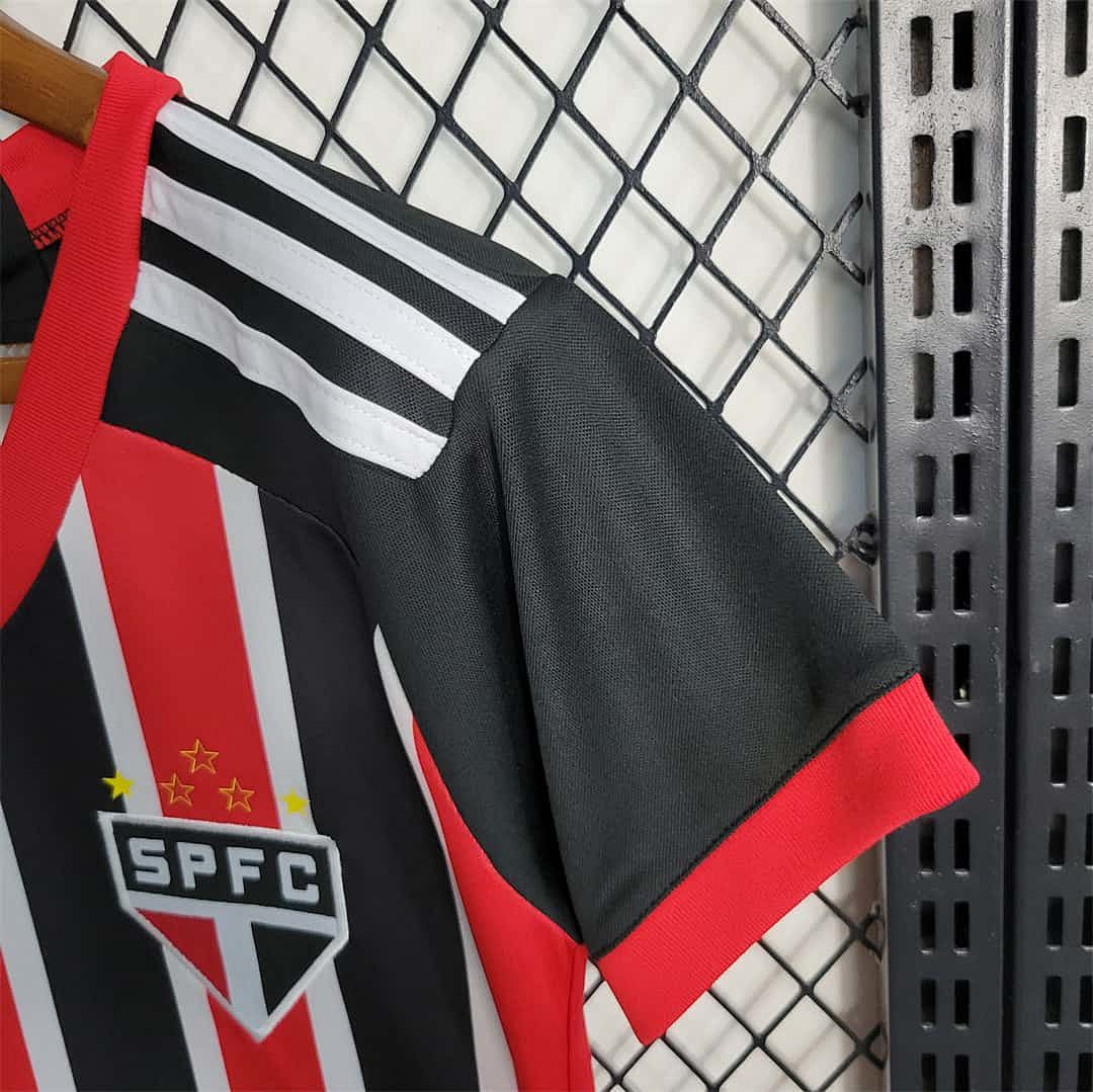 23-24 Women's Sao Paulo away 8