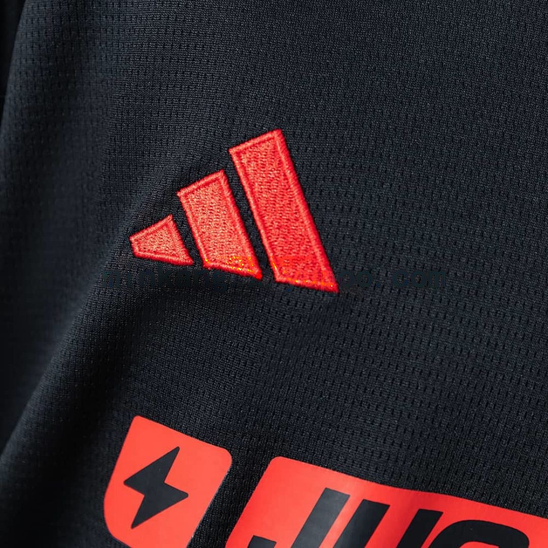 Colo Colo 26_27 Away Kids Kit Size 16-28 6