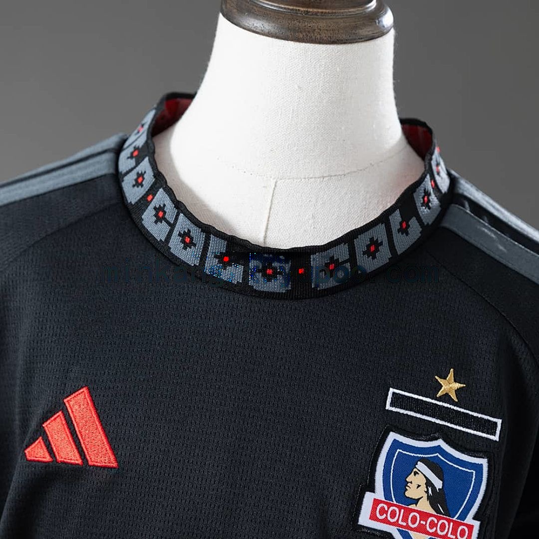 Colo Colo 26_27 Away Kids Kit Size 16-28 9