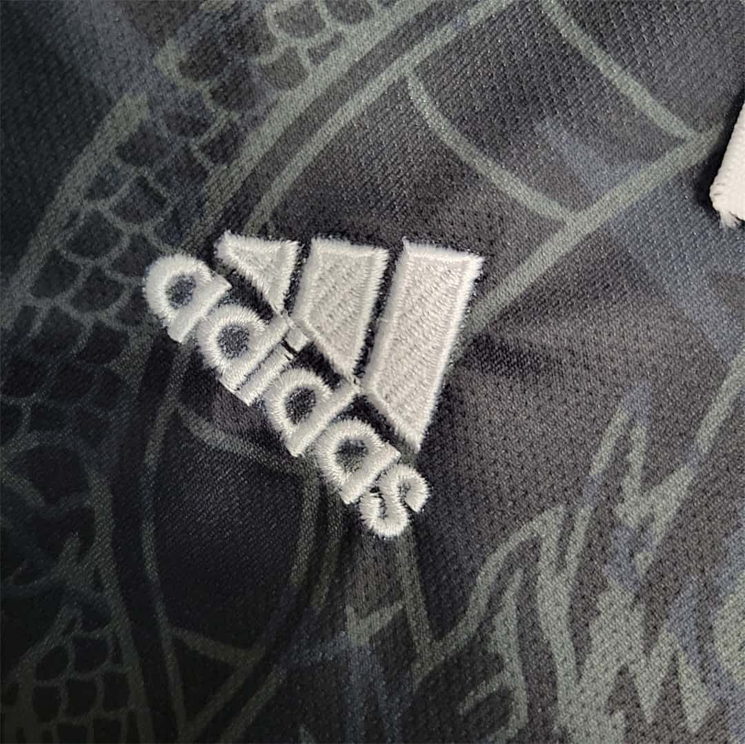 23-24 Real Madrid Special Edition Black kids kit 5