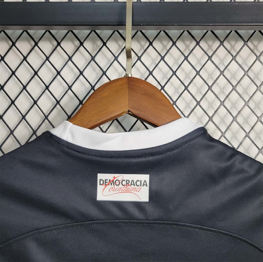 23-24 Corinthians away kids kit 8