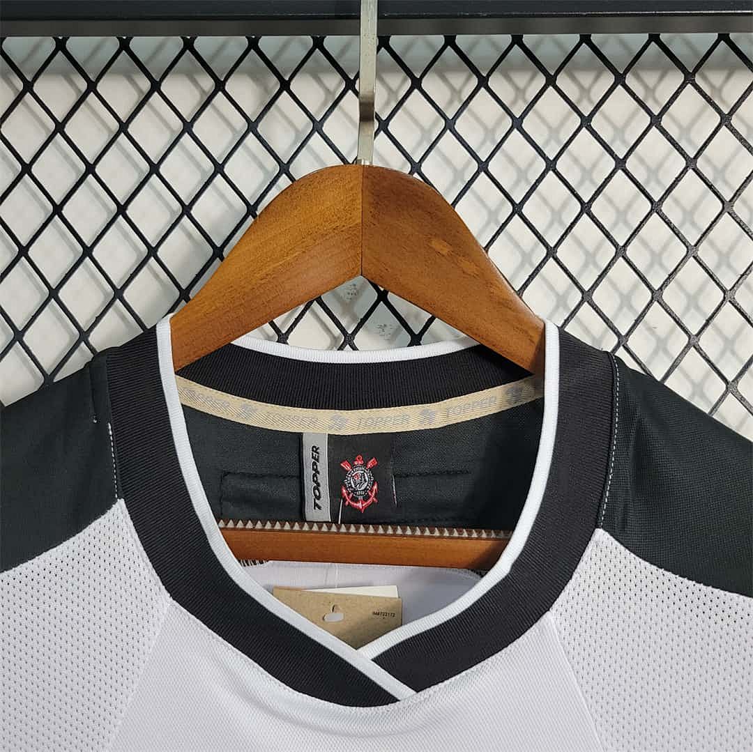 2000 Corinthians home 7