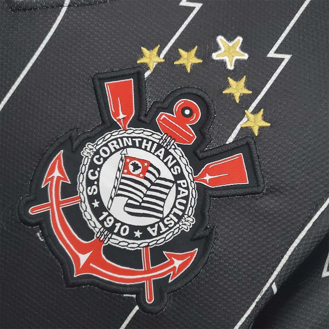 11-12 Corinthians away 3