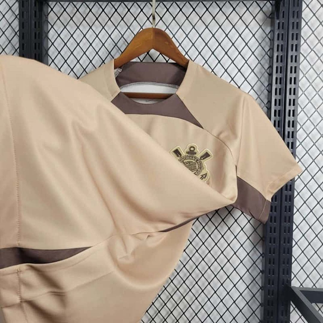24-25 Corinthian Training Kit 2