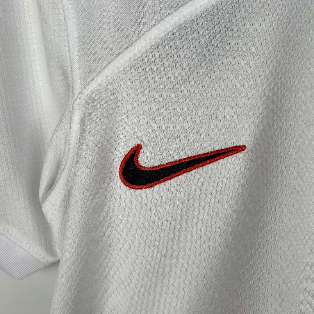 23-24 Kids Corinthians home size 16-28 7
