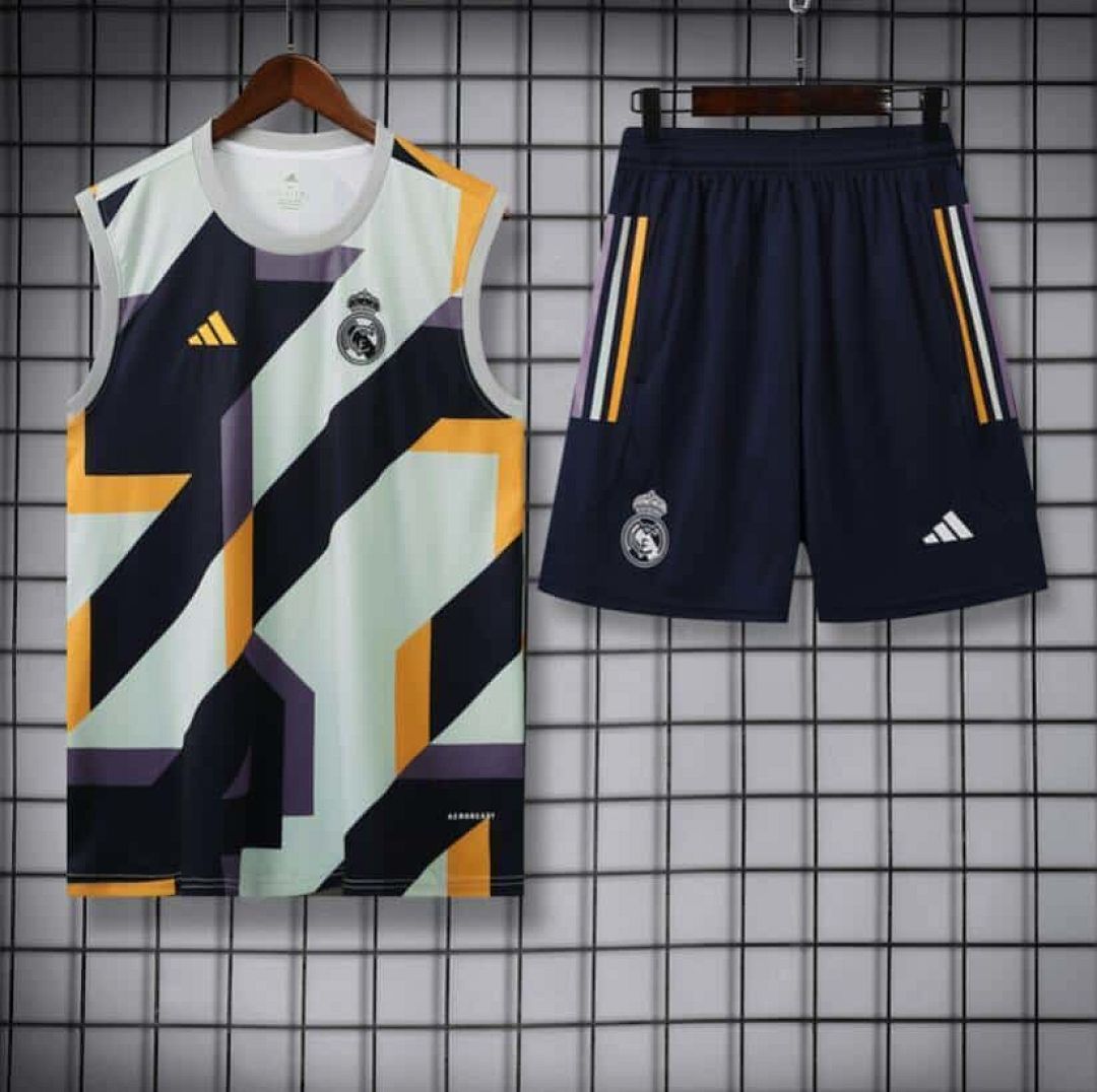 23-24 Real Madrid Training Suits Black&Gray Sleeveless Kit