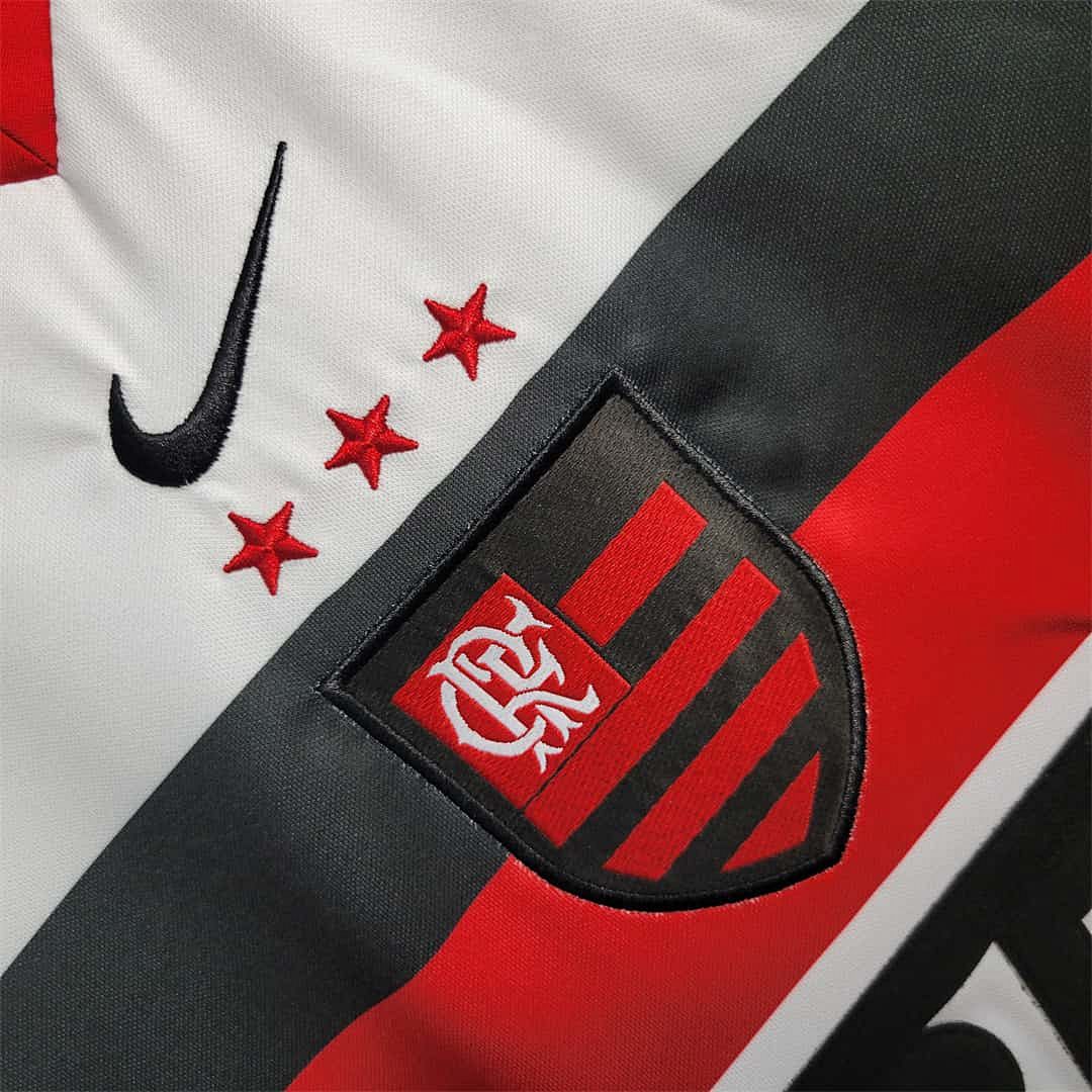 2001 Flamengo extérieur 3