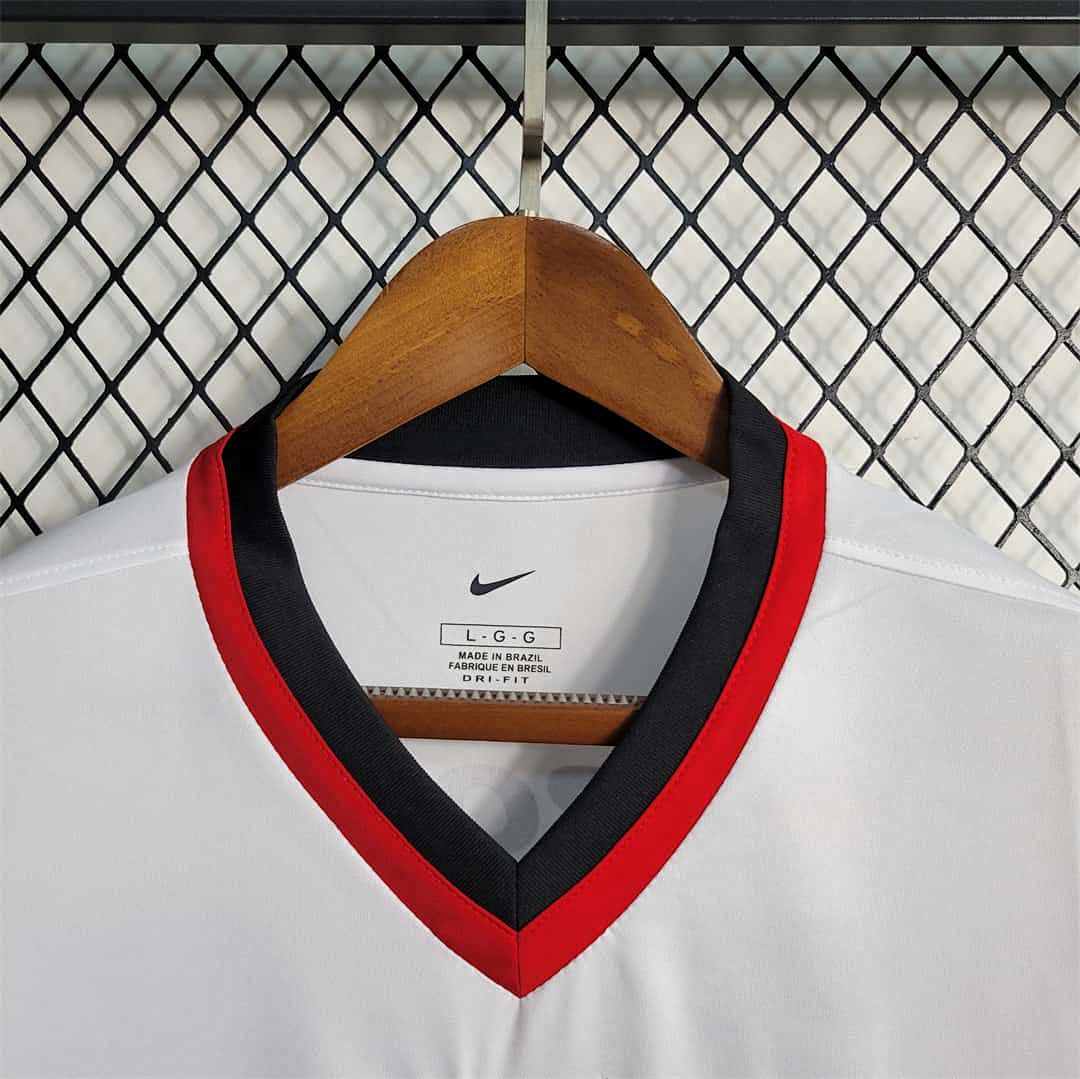 2001 Flamengo extérieur 5