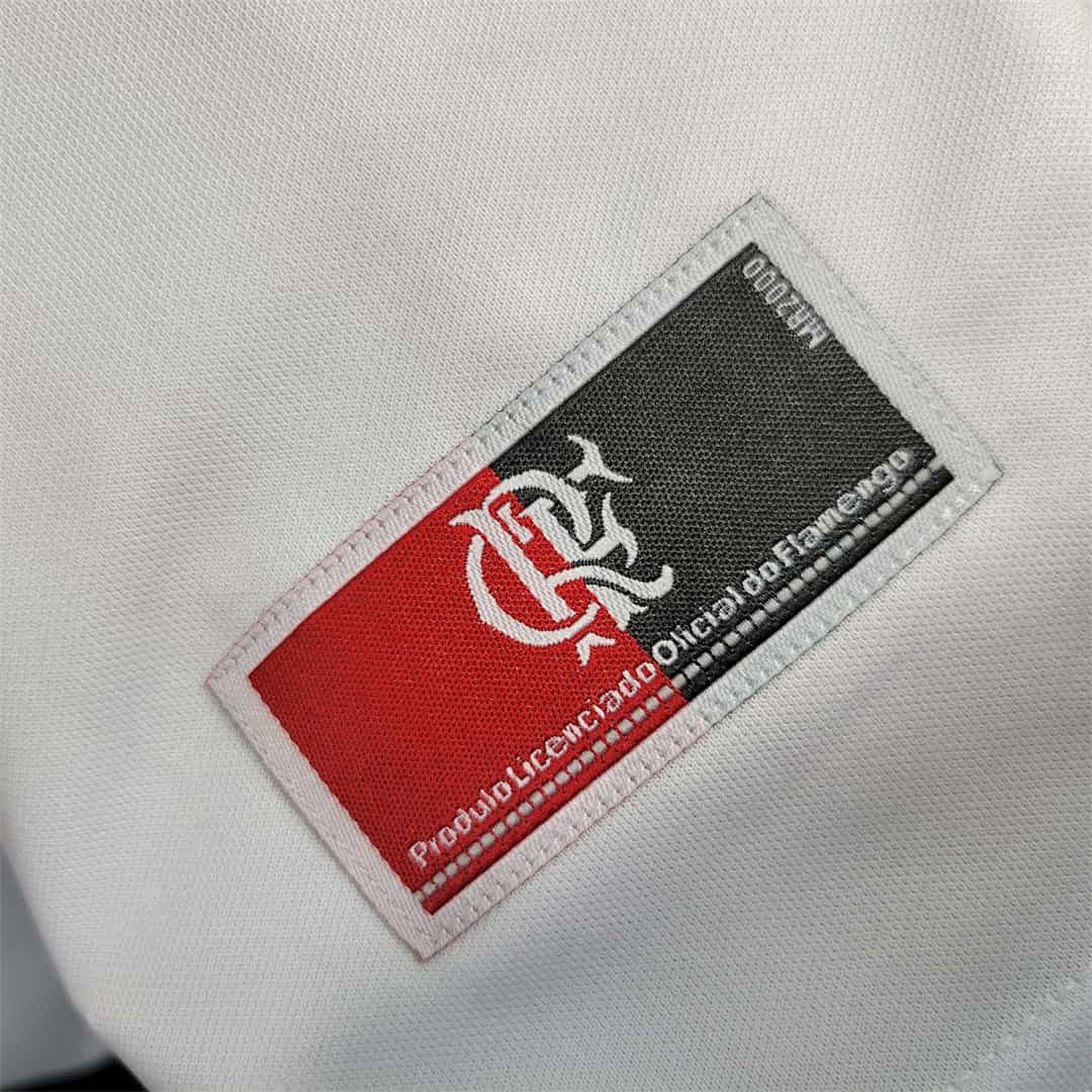 2001 Flamengo extérieur 6