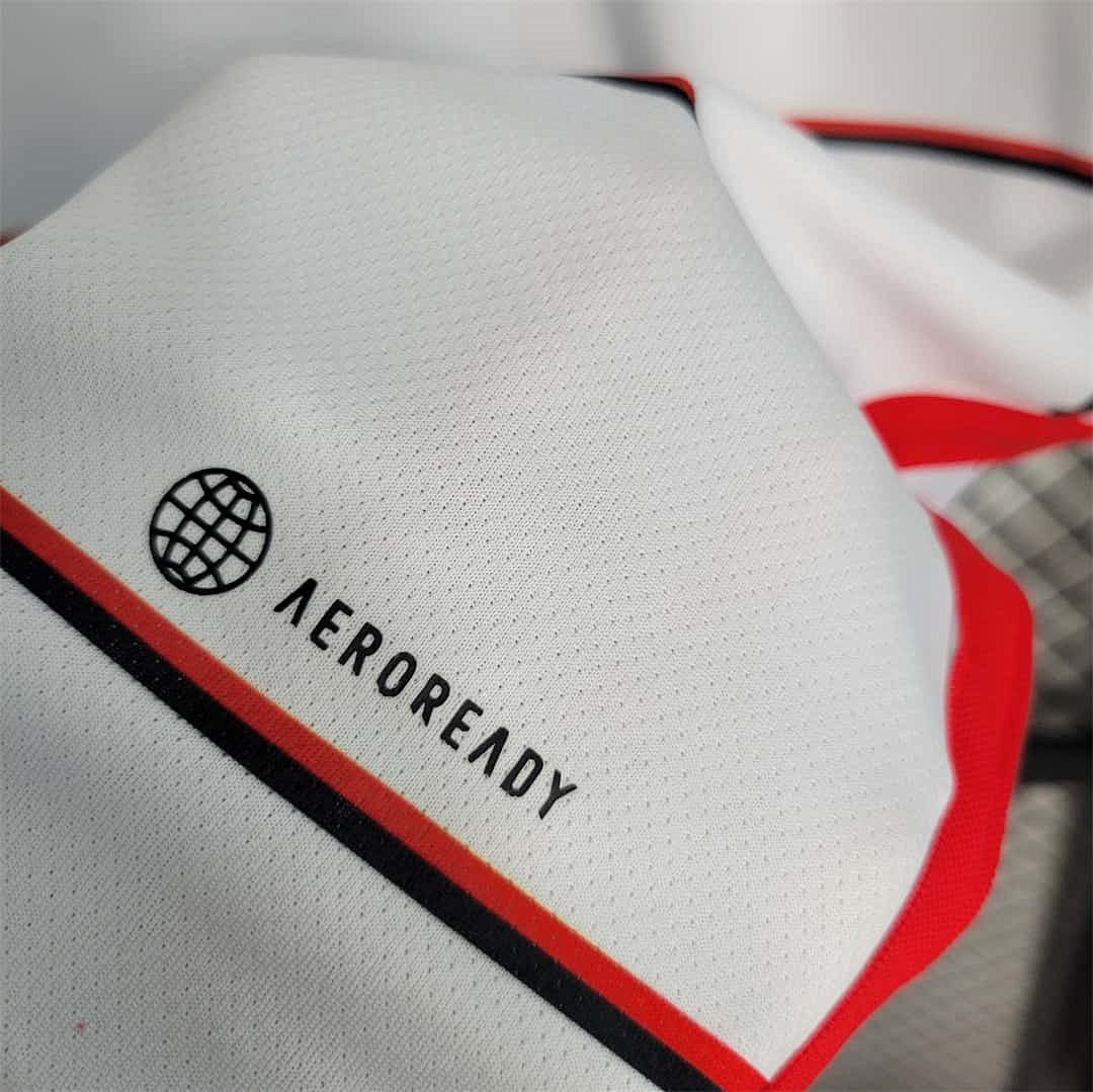 23-24 Flamengo away vest 2