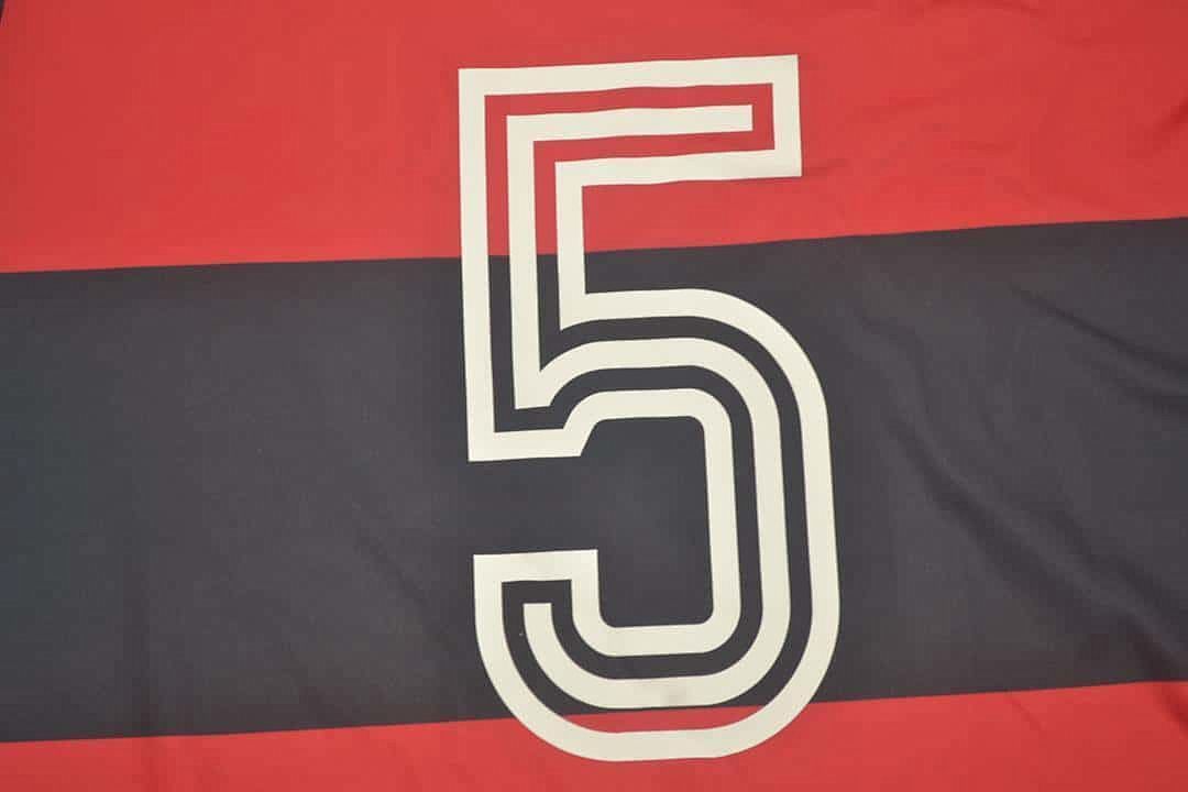1990 Flamengo home red black 7