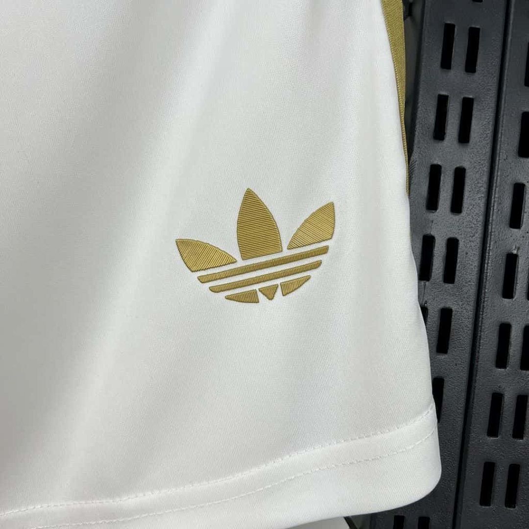 25-26 Bayern 125 anniversaire short S-XXL 3