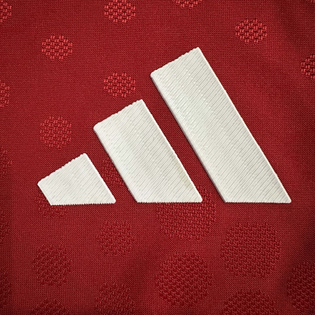 25-26 Player Bayern Home Shorts Cheap Football Jersey Wholesale Yupoo 7