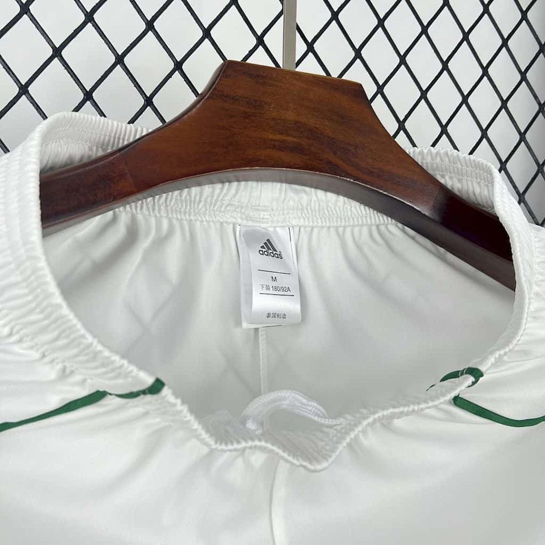 25-26 Celtic Home Shorts Cheap Football Jersey Wholesale Yupoo 2