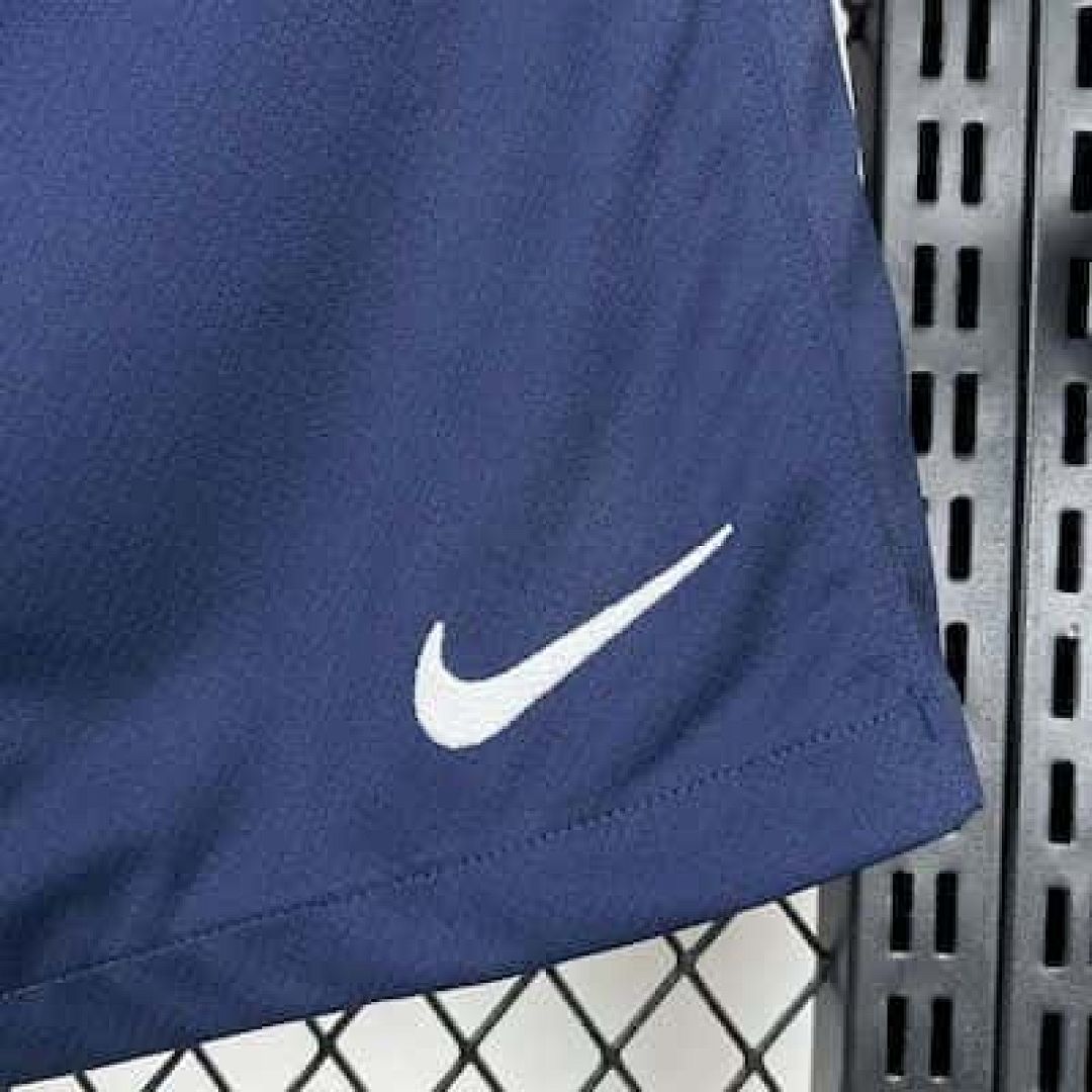25-26 Tottenham Hotspur Home Shorts Cheap Football Jersey Wholesale Yupoo 3