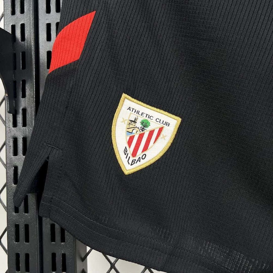 25-26 Athletic Bilbao Home Shorts Cheap Football Jersey Wholesale Yupoo 4