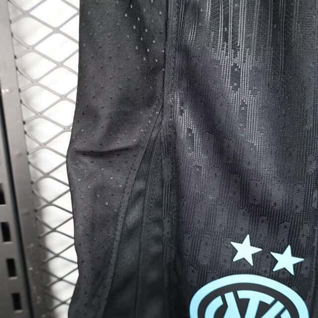 25-26 Players Inter Milan Home Shorts Cheap Football Jersey Wholesale Yupoo 2