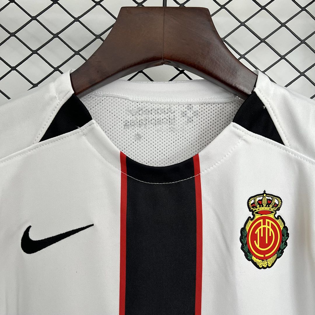 25_26 Kids RCD Mallorca Away Size_ 16-28 6
