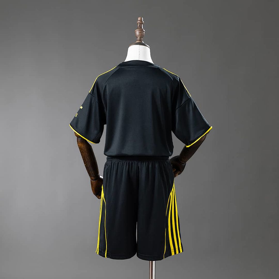 Zaragoza 25_26 Away Kids Kit Jersey SIZE 16-28 2