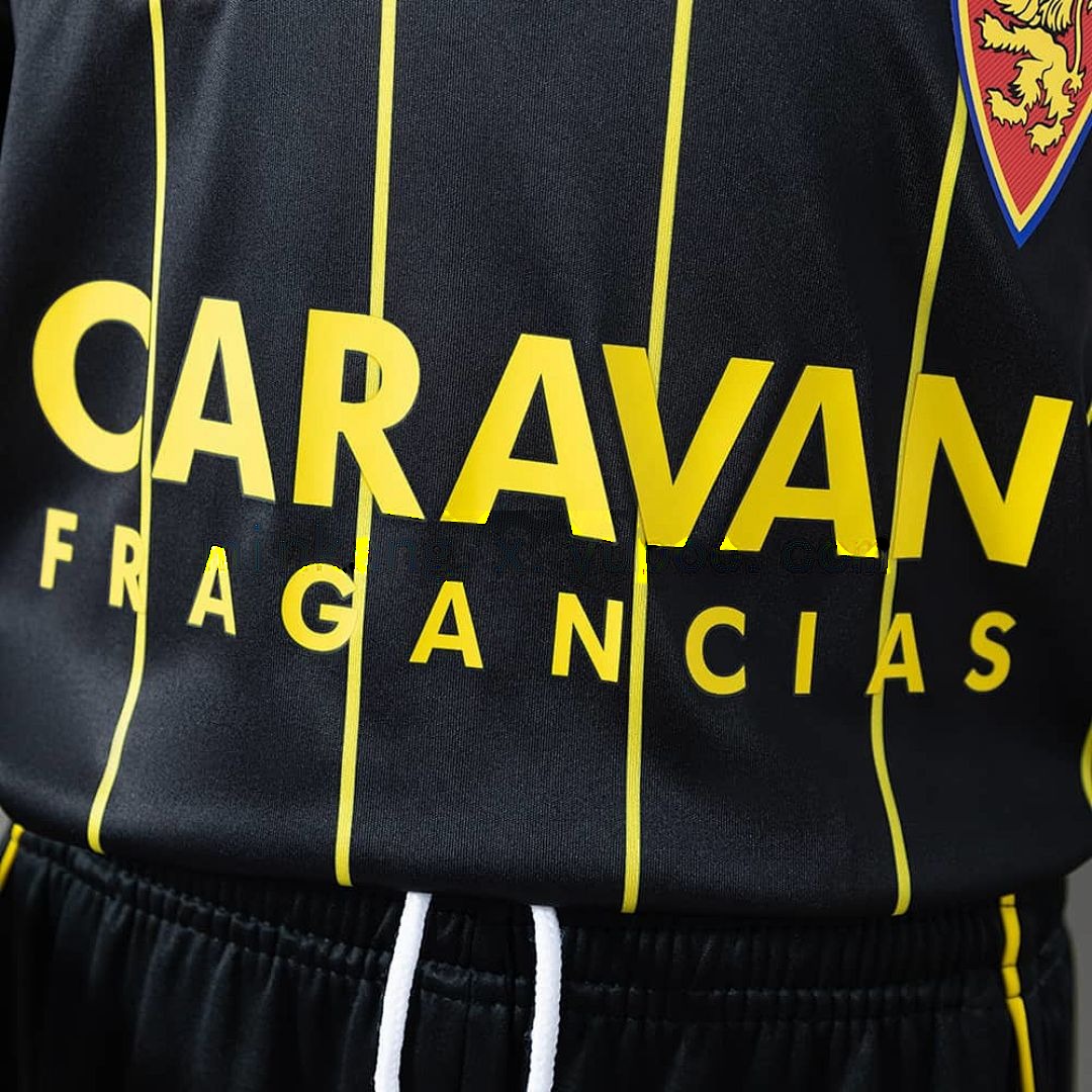 Zaragoza 25_26 Away Kids Kit Jersey SIZE 16-28 8