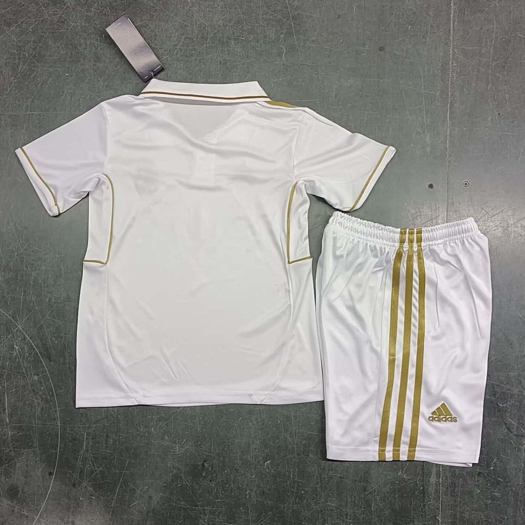 11-12 Real Madrid Home Retro Kids Kit Size16-28 14