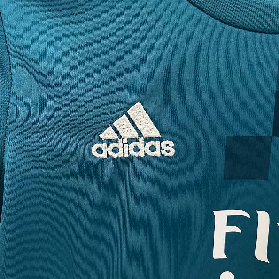 17-18 Real Madrid Third Away Retro Kids Kit Size16-28 6