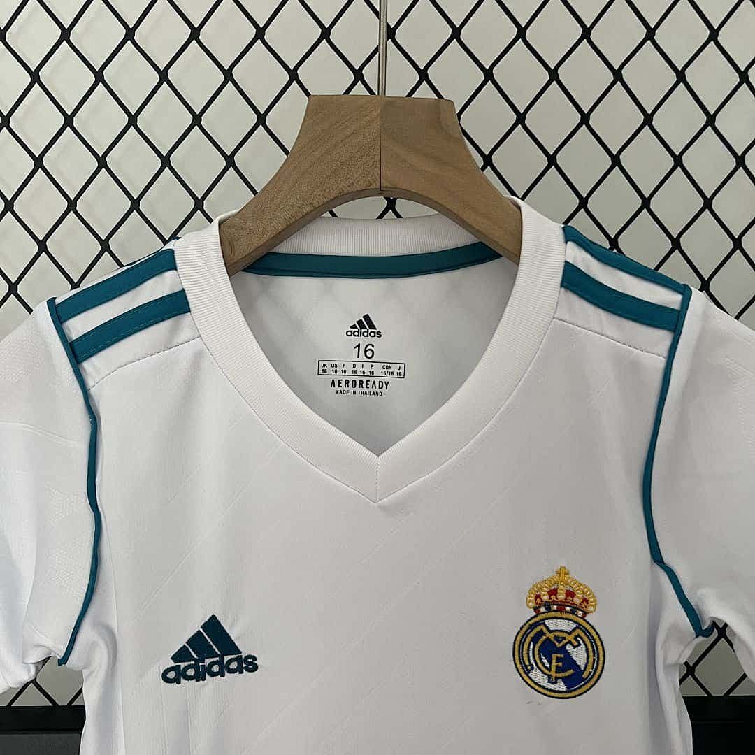 17-18 Real Madrid Home Retro Kids Kit Size16-28 10