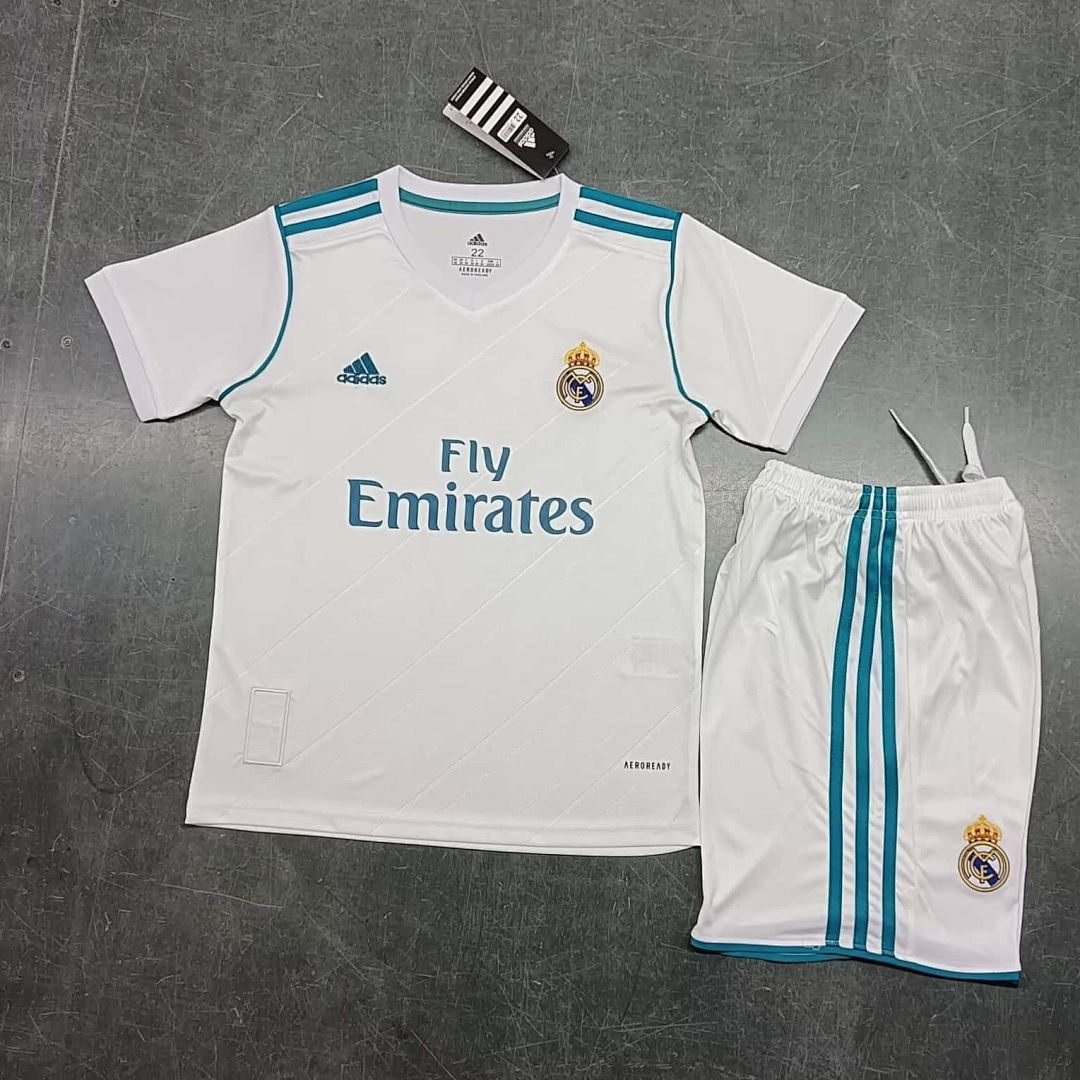 17-18 Real Madrid Home Retro Kids Kit Size16-28 12