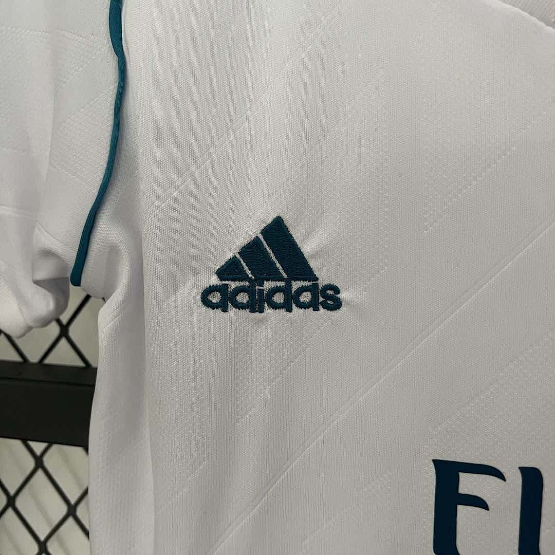 17-18 Real Madrid Home Retro Kids Kit Size16-28 8