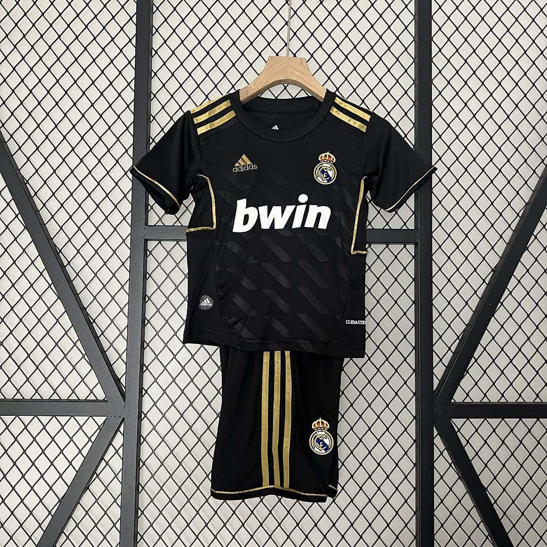 11-12 Real Madrid Away Retro Kids Kit Size16-28