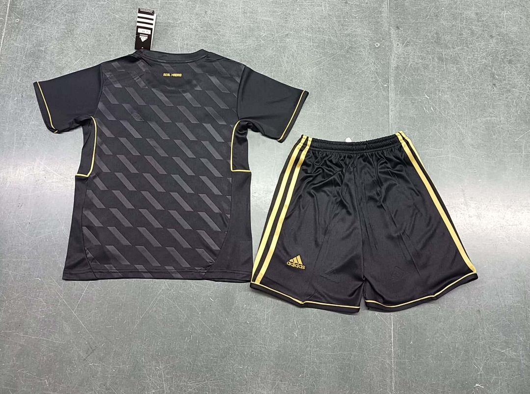 11-12 Real Madrid Away Retro Kids Kit Size16-28 13