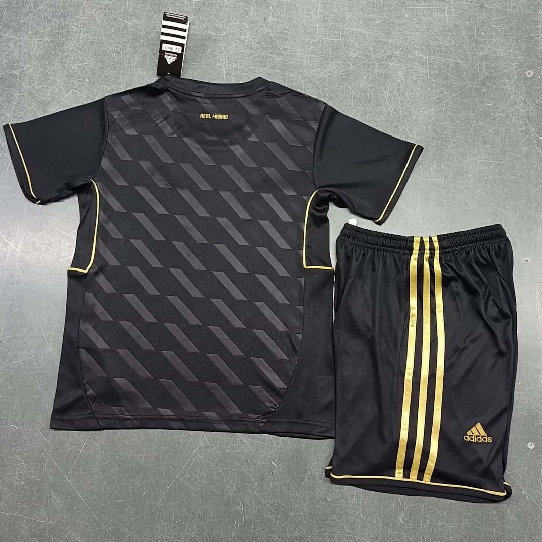 11-12 Real Madrid Away Retro Kids Kit Size16-28 14