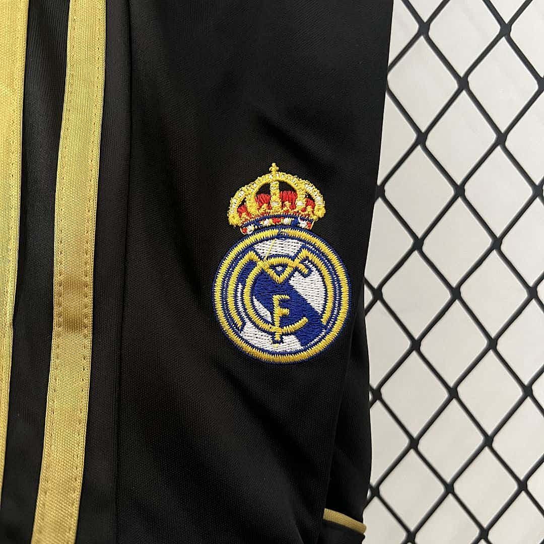 11-12 Real Madrid Away Retro Kids Kit Size16-28 4