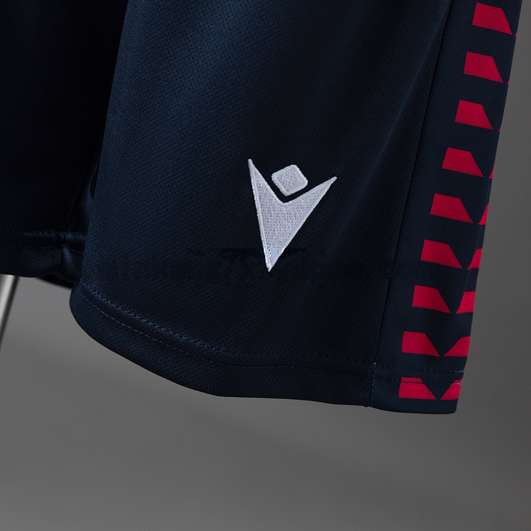 25_26 Kids Osasuna Home Size_ 16-28 2
