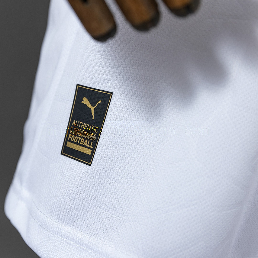 Valencia 25_26 Home Kids Size_ 16-28 9
