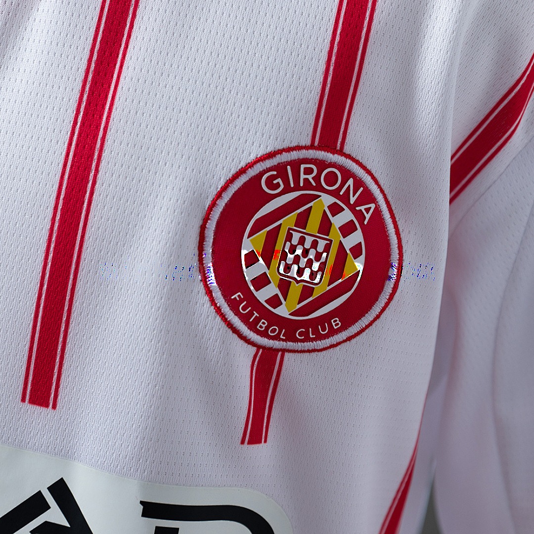 Girona 25_26 Home kids kit Jersey size 16-28 7